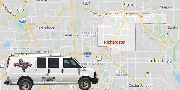 Jennings Plumbing van over Richardson, TX map
